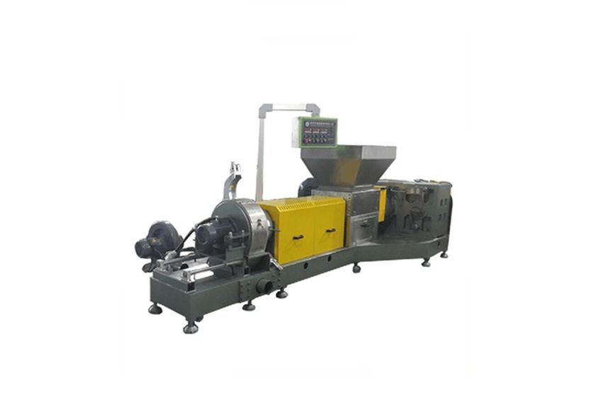 探索廣東利拿實業的先進雙螺桿擠出造粒機與生產線技術-1